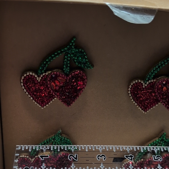 Tahari Home Red Cherry Heart Napkin Rings - Picture 7 of 7